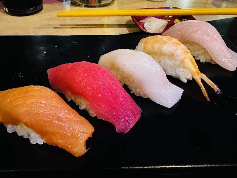 Gorilla Sushi food